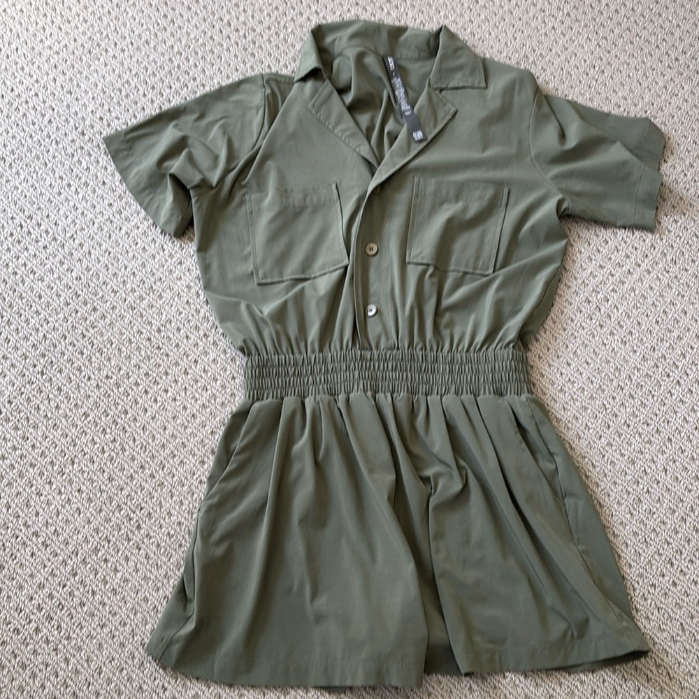 Vuori Villa shorts romper - green